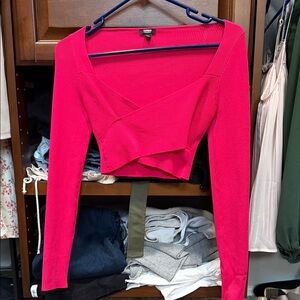 Express Women’s Hot Pink Ribbed Long Sleeve Crop Top